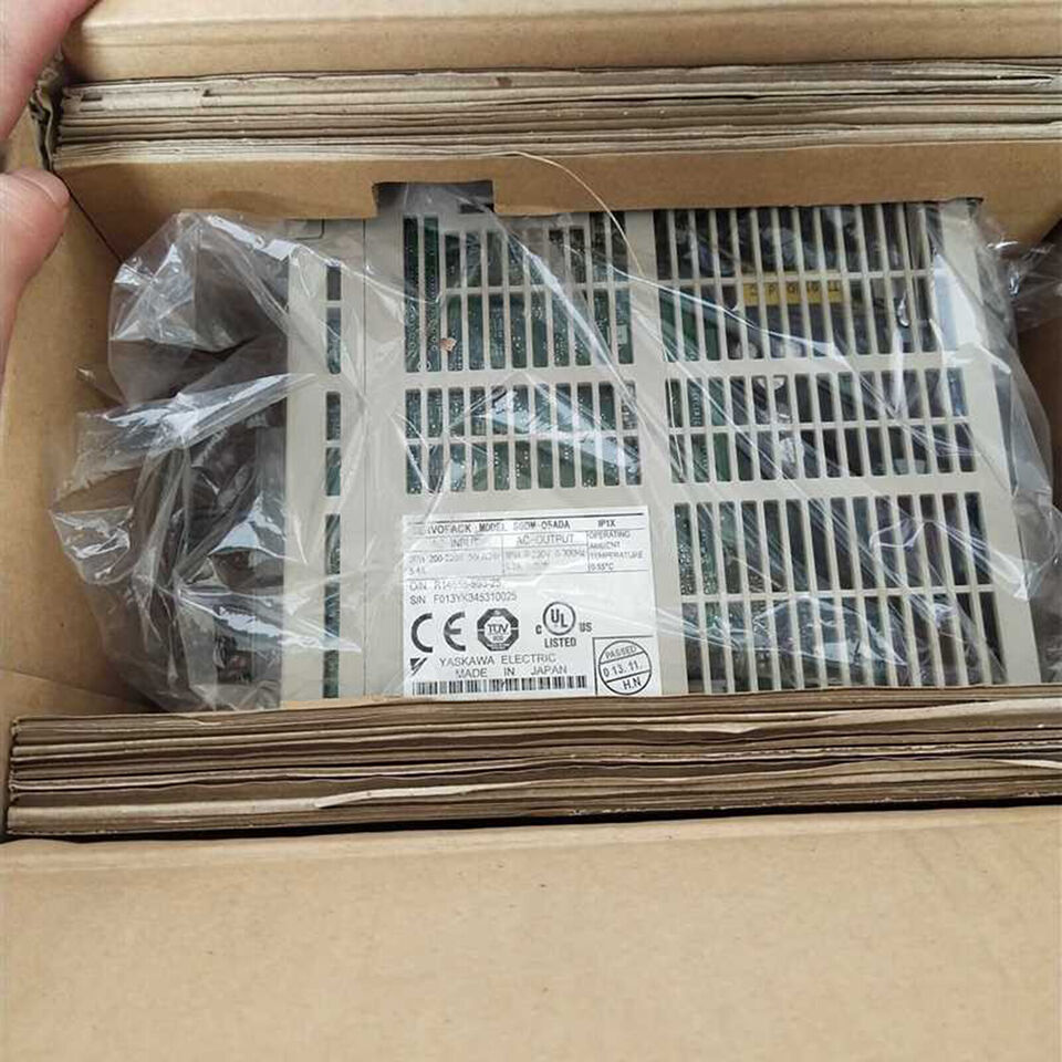 new 1PC YASKAWA SGDM-05ADA SGDM05ADA Servo Drive ping - YASKAWA