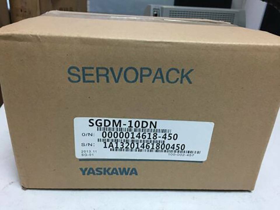 new 1PC YASKAWA SGDM-10DN SGDM10DN Servo Driver ping - YASKAWA
