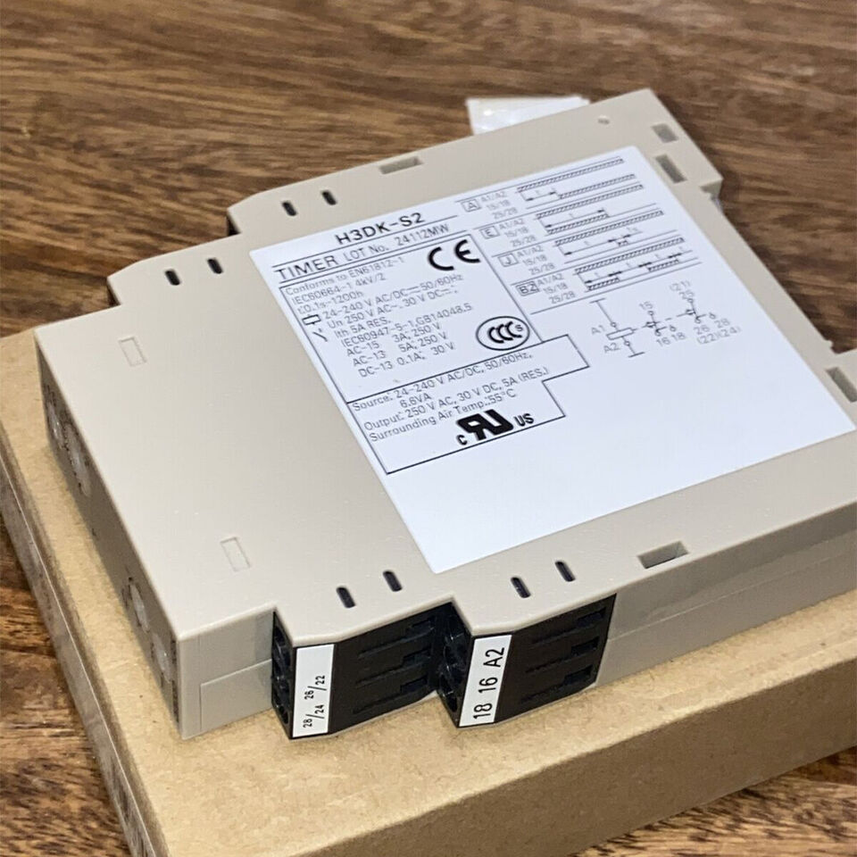 new Omron H3DK-S2 Timer Relay One H3DKS2 - OMRON