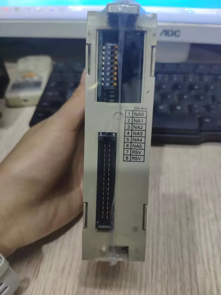 Omron C200HWDRM21V1 PLC Module - OMRON