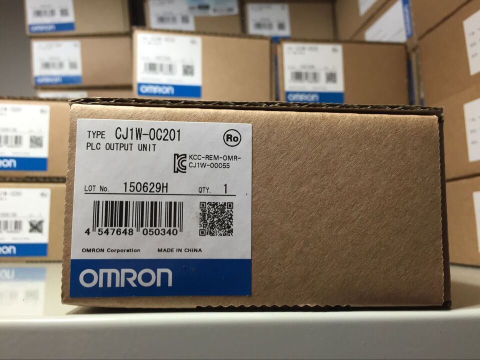 new 1PC Omron CJ1W-OC201 CJ1WOC201 Output Unit - OMRON
