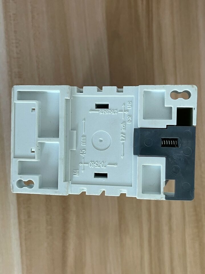 ABB A40-30-10 contactor 220VAC - ABB
