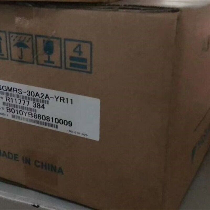 new 1PC Yaskawa SGMRS-30A2A-YR11 Servo Motor In Box ping - YASKAWA