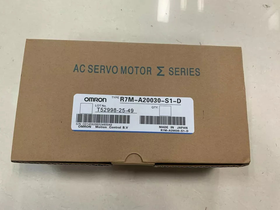 new Omron R7M-A20030-S1-D Servo Motor One ping R7MA20030S1D - OMRON