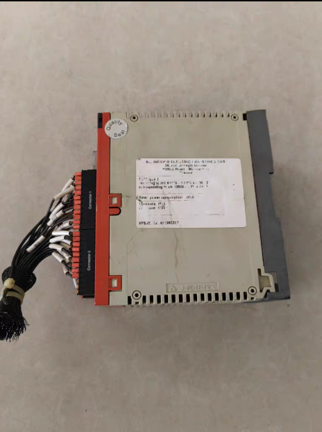 used 1pc Schneider XPS-MC XPSMC16Z - SCHNEIDER
