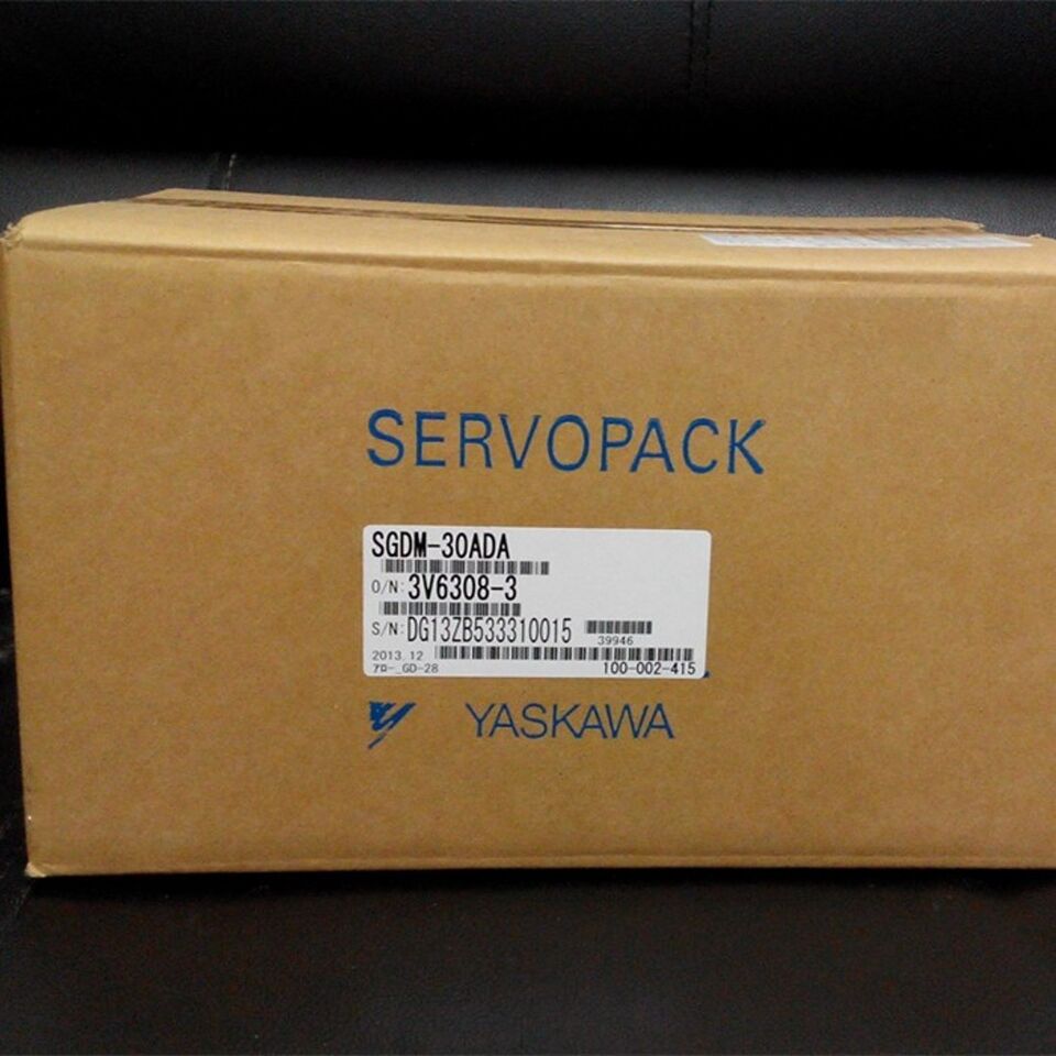 new 1PC  Yaskawa SGDM-30ADA Servo Driver In Box ping