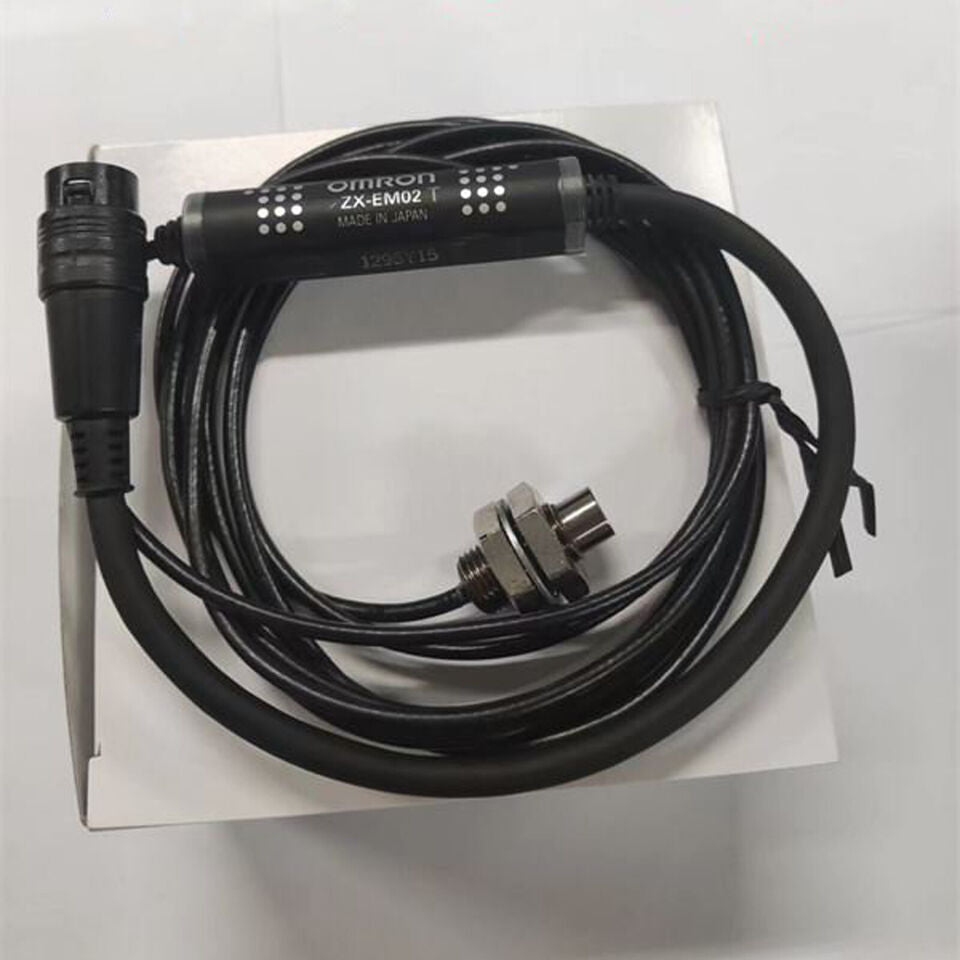 new One OMRON ZX-EM02T ZXEM02T Proximity Sensor ping - OMRON