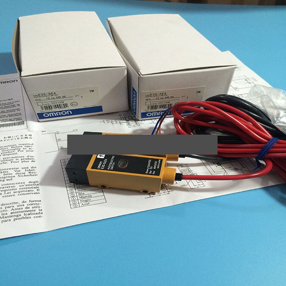 new Omron E3S-5E4 Photoelectric Switch One E3S5E4 - OMRON