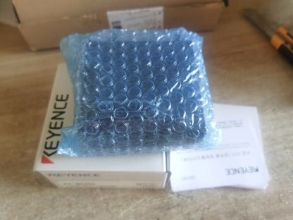 new 1PC Keyence KV-MC40V PLC Module In Box ping KVMC40V - KEYENCE