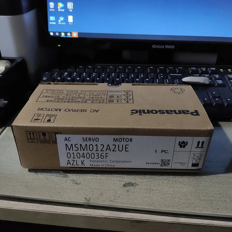 1PC Panasonic MSM012A2UE Servo Motor - PANASONIC