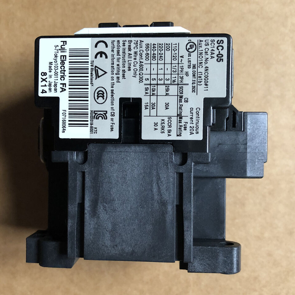 Fuji Magnetic Contactor SC-05 220V 1PC - FUJI
