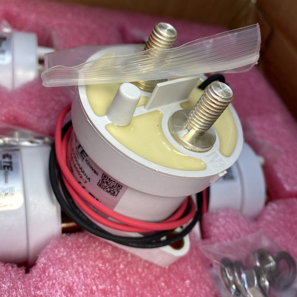 Optimized Title: TE Connectivity Kilovac EV200AAANA Relay Contactor (TYCO) 12-24V 900V 500A - TE CONNECTIVITY
