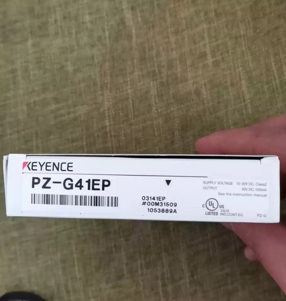 Keyence PZ-G41EP Photoelectric Sensor - High-Precision PLC Component - KEYENCE