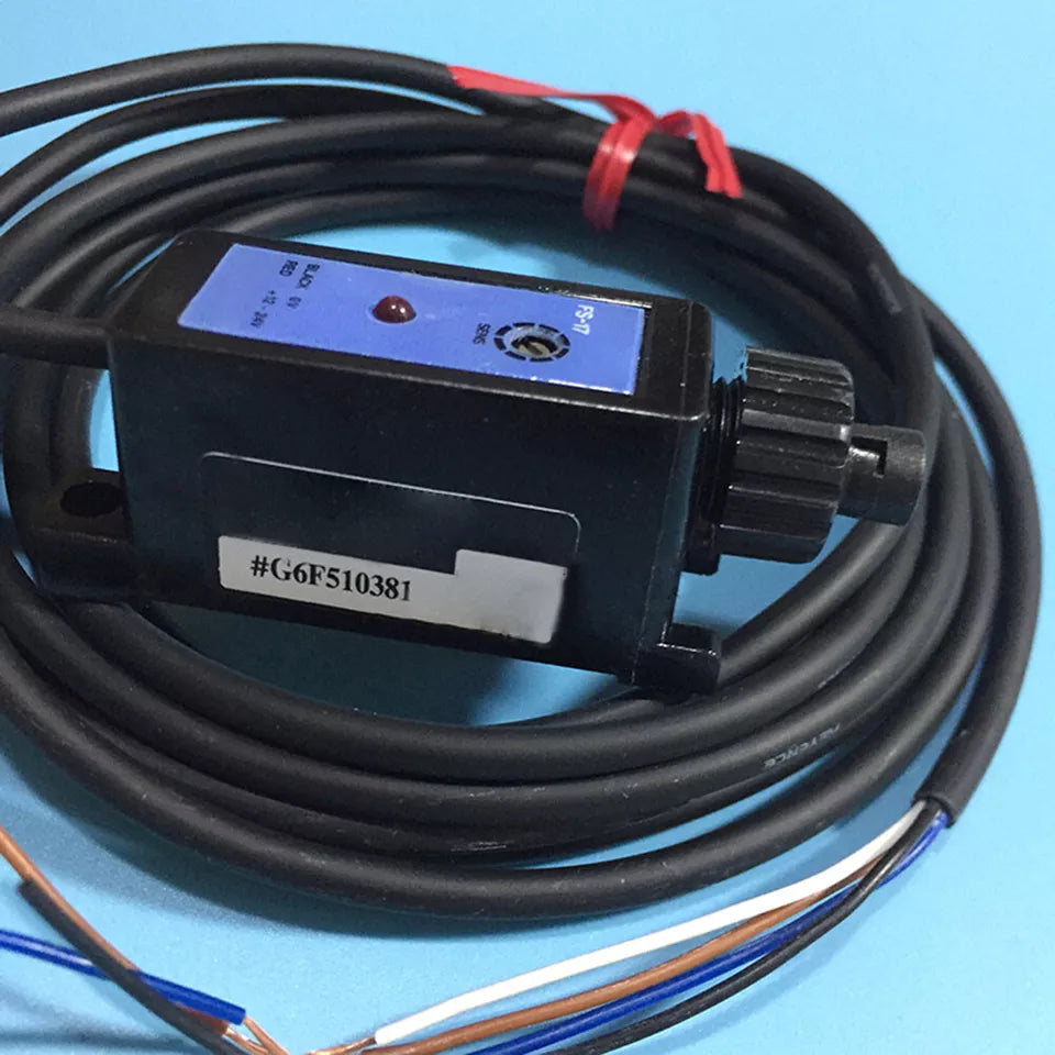 Keyence FS-17 Fiber Optic Sensor - KEYENCE