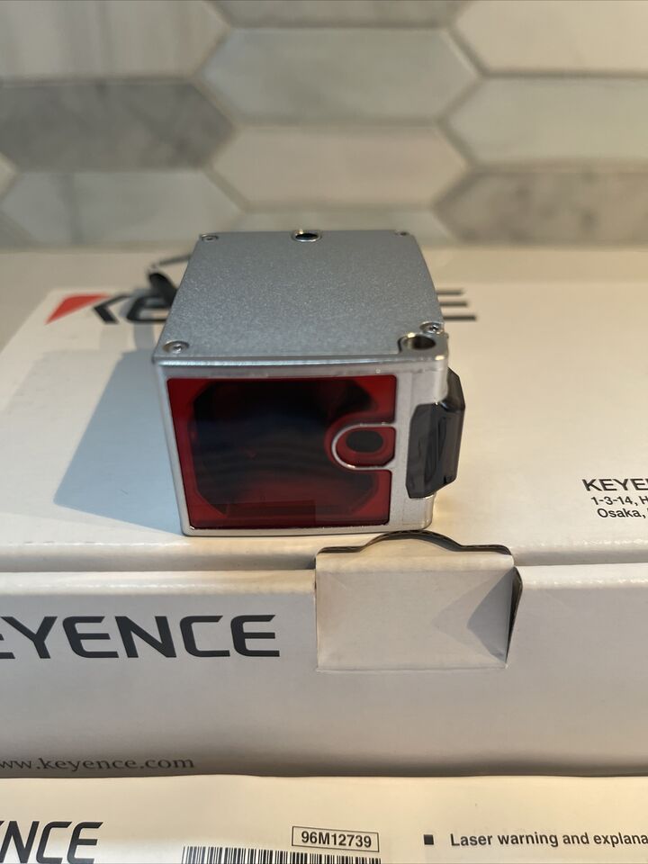 New 1PC LR-TB5000CL Laser Sensor Ping System for industrial automation and control - KEYENCE