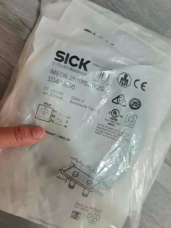 New 1PC Proximity Sensor IME082N5PSZW2S - SICK