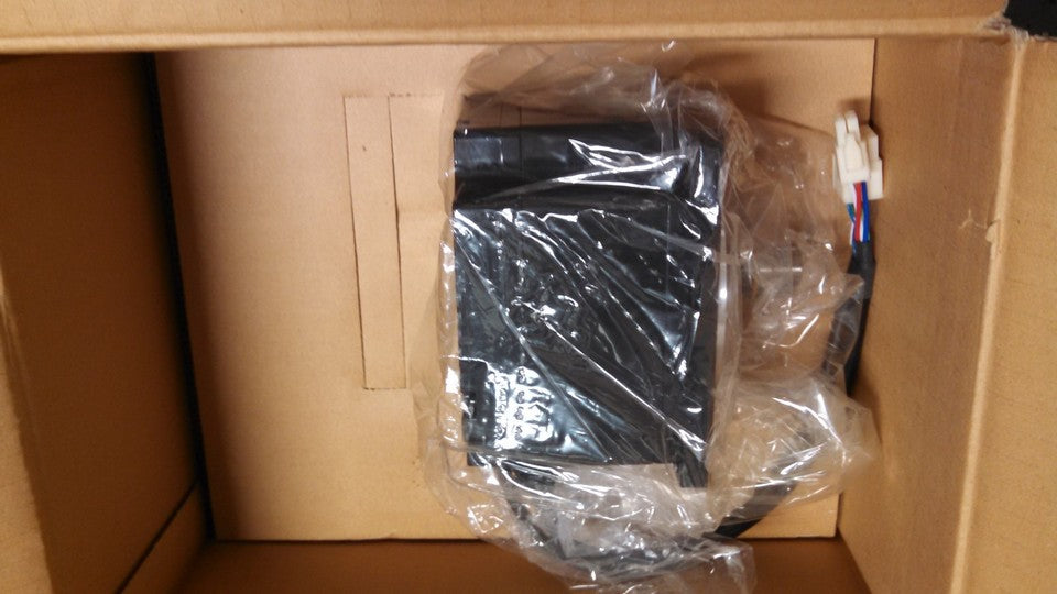 new 1PC YASKAWA SGMP-08A314 Servo Motor In Box ping