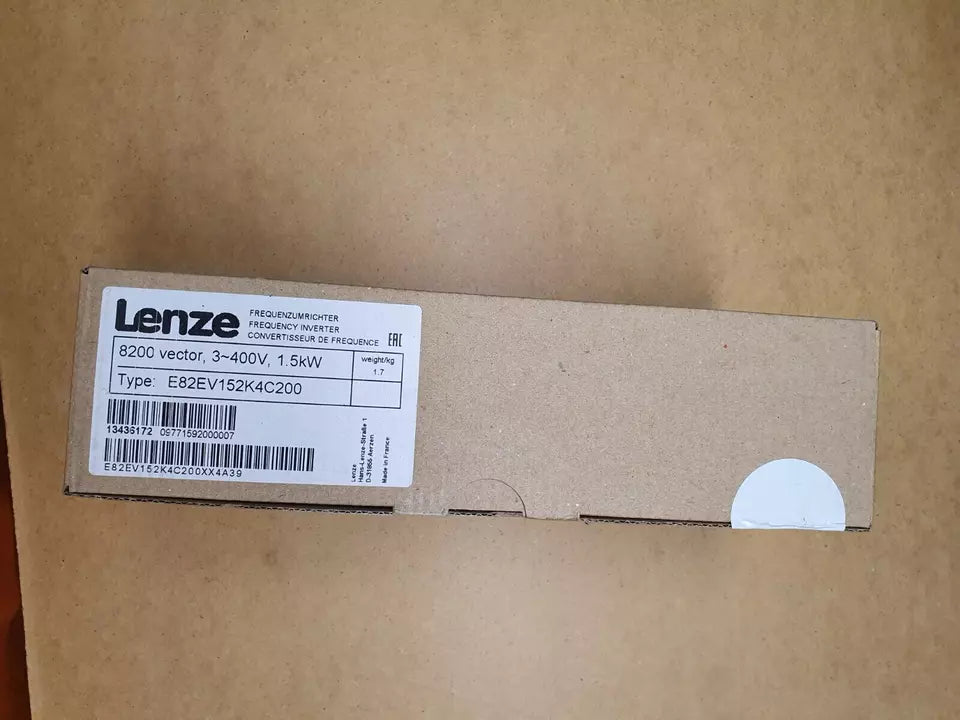 new One Lenze E82EV152K4C200 Inverter E82EV152_4C200 ping - LENZE