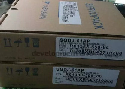 Yaskawa SGDJ-01AP AC Servo Driver New In Box - YASKAWA