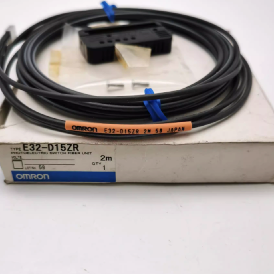 new OMRON E32-D15ZR Fiber Optic Sensor - OMRON