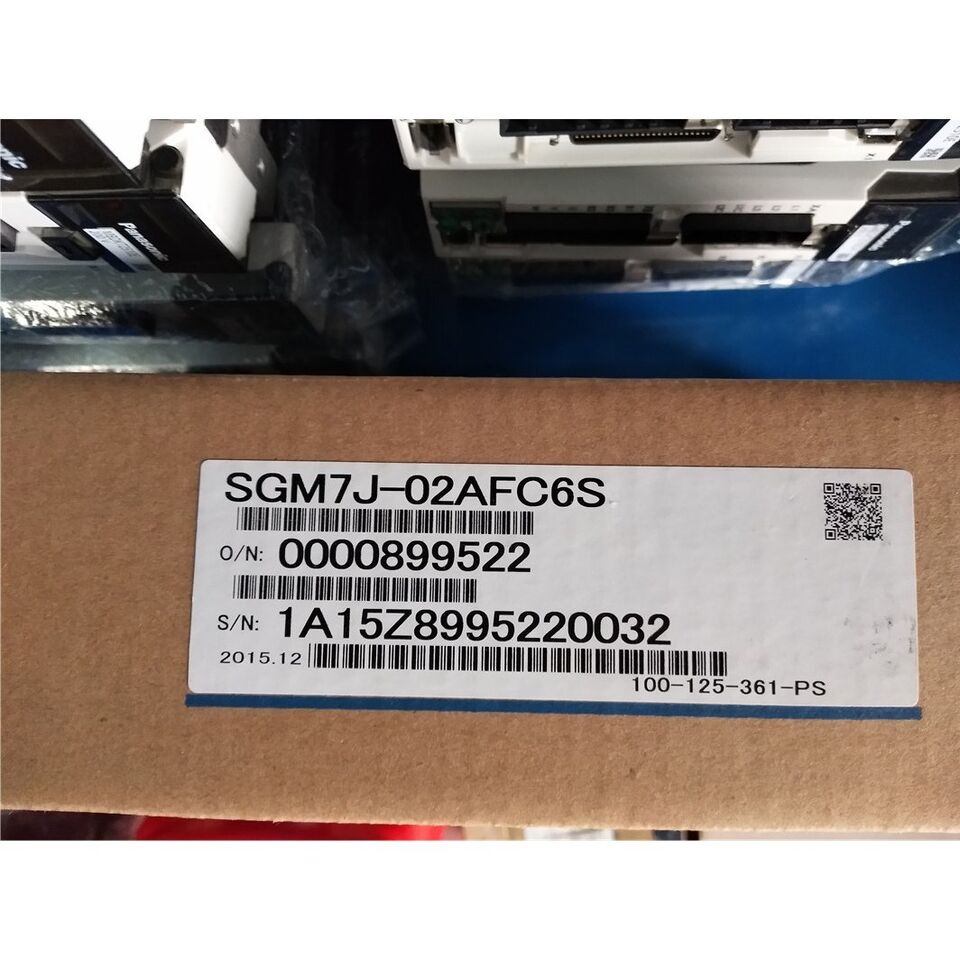 new 1PC YASKAWA SGM7J-02AFC6S AC Servo Motor SGM7J02AFC6S In Box - YASKAWA