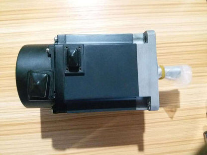 new 1PC Mitsubishi HF-KP73JKW04-S2 Servo Motor In Box HF-KP73JKW04-S2 - MITSUBISHI