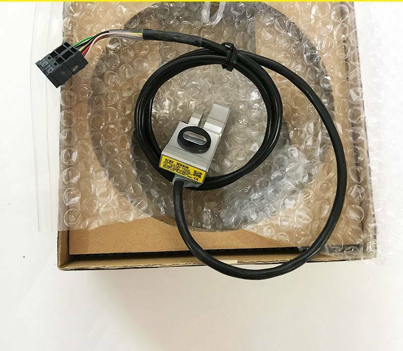 new 1PC Fanuc A860-2120-V005 A8602120V005 Sensor Spindle Decoder - FANUC