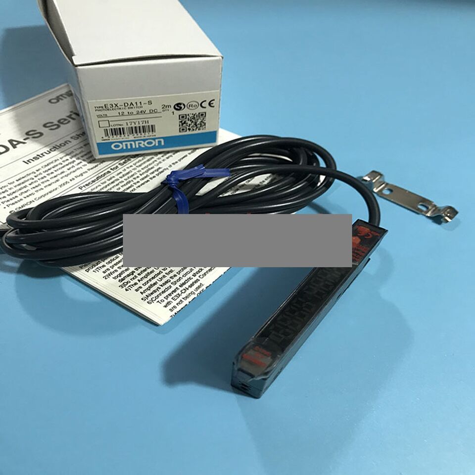 new Omron E3X-DA11-S Photoelectric Switch One E3XDA11S - OMRON