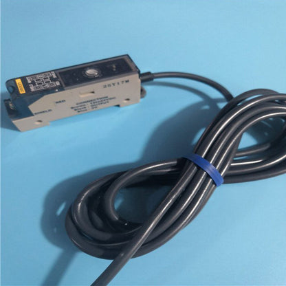 Omron E3C-T1A Photoelectric Switch E3CT1A One - OMRON