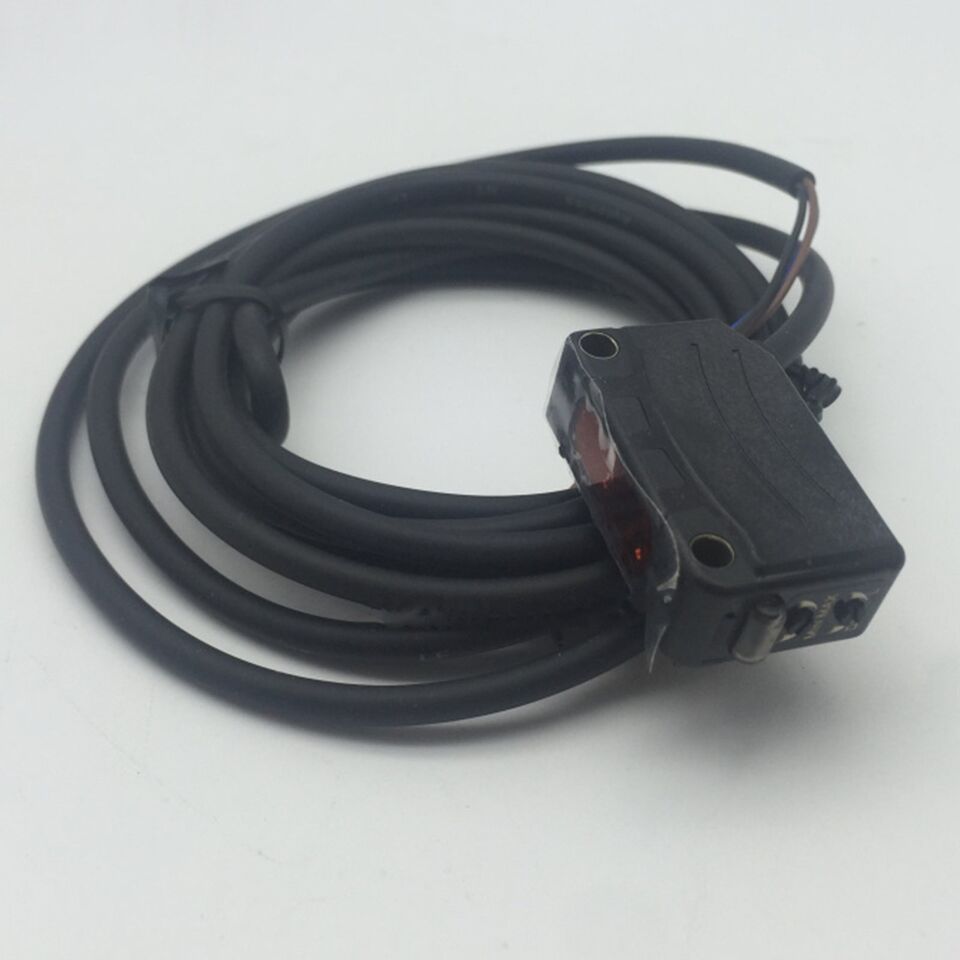 new 1PC Autonics BJ3M-PDT-P Photoelectric Switch BJ3MPDTP - AUTONICS