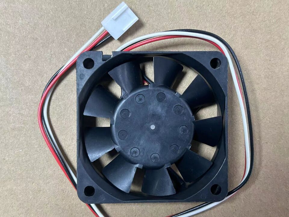 new 1PC 0.13A 3Pin 60*60*15MM 2406KL-05W-B59 DC 24V - BD