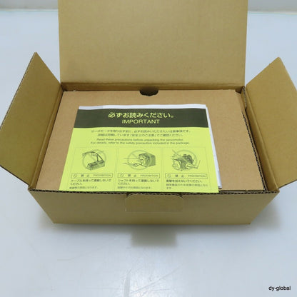new 1PC Yaskawa SGMAH-02AAA2C Servo Motor In Box ping