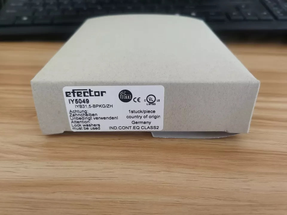 1PC IFM IY5049 Proximity Switch In Box Ping - IFM