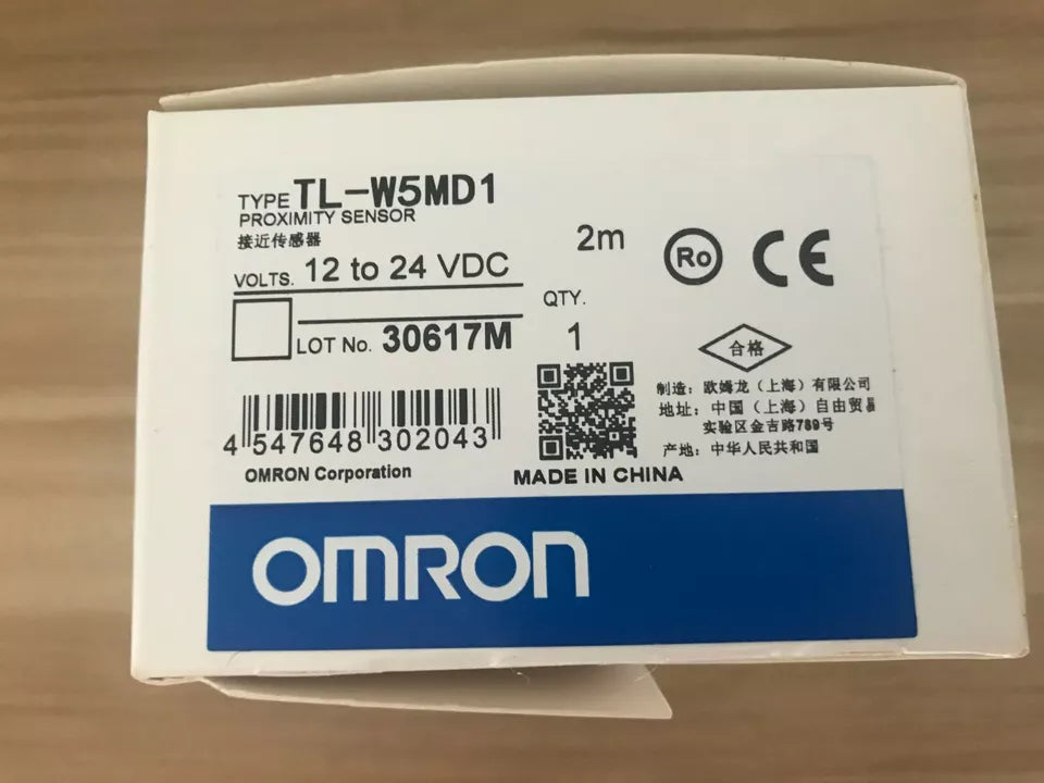 new 1PCS  Omron TL-W5MD1 Proximity Switch TLW5MD1 In Box ping