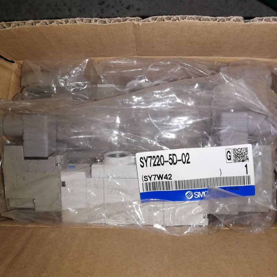 1PC SY7220-5D-02 Solenoid Valve - SMC
