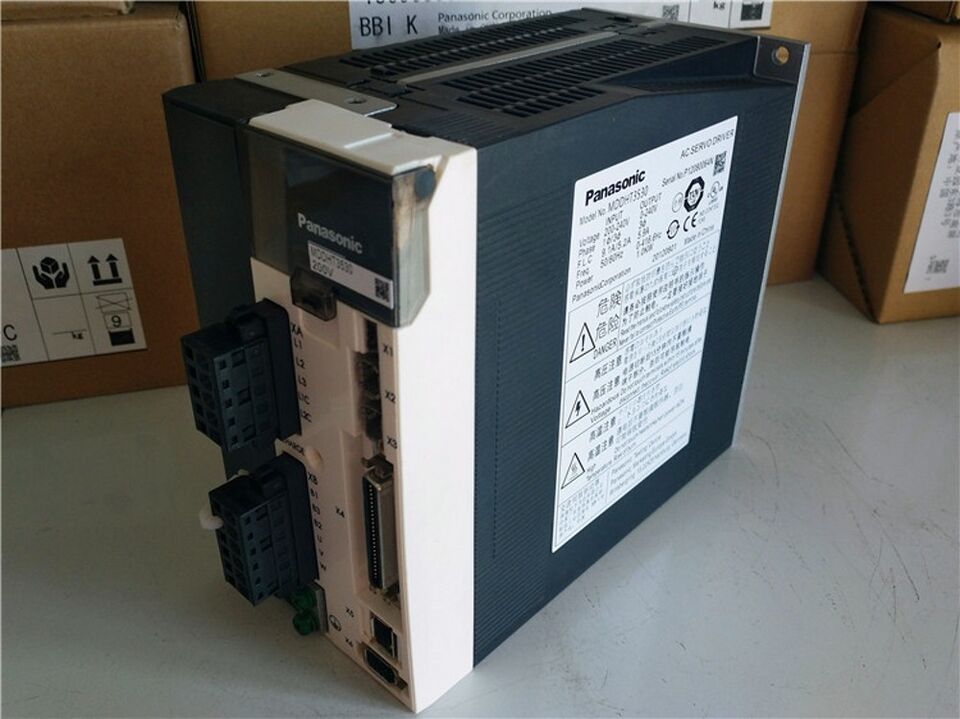 Panasonic MDDHT3530 Servo Drive - PANASONIC