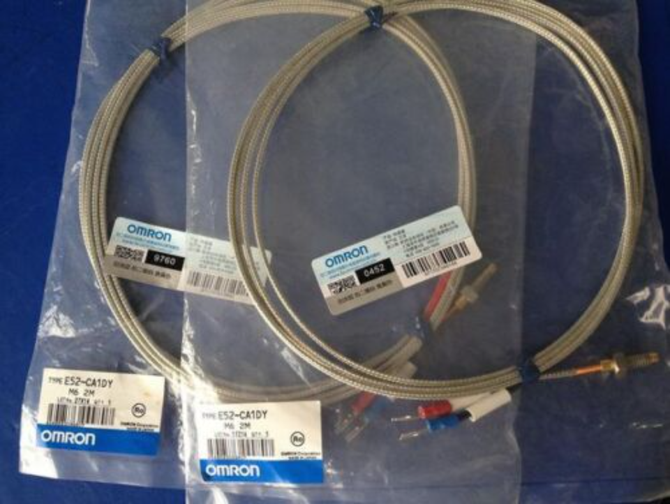 new 1PC Omron E52-CA1DY M6 2M Thermocouple E52CA1DY - OMRON