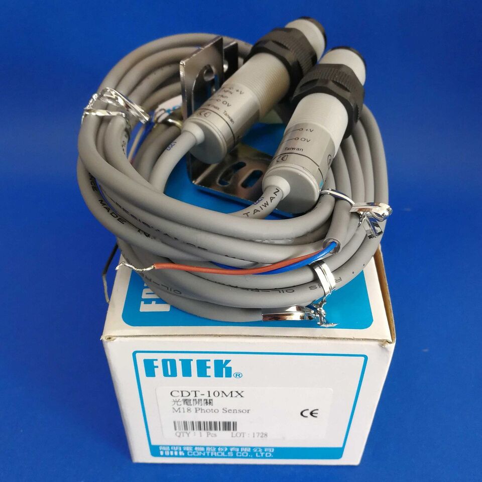 new 1PC  FOTEK CDT-10MX Photoelectric Switch CDT10MX