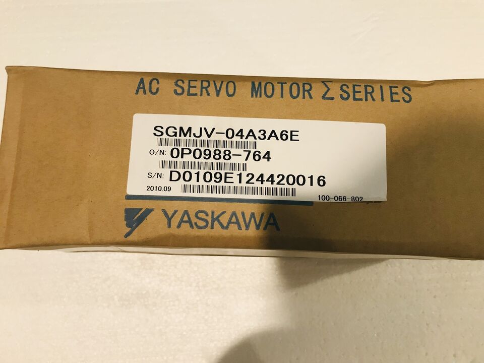 new 1PCS Yaskawa SGMJV-04A3A6E Servo Motor In Box ping