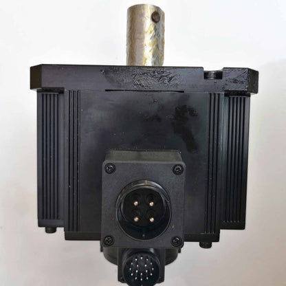 new 1PC Panasonic MDMF502L1G6M Servo Motor ping