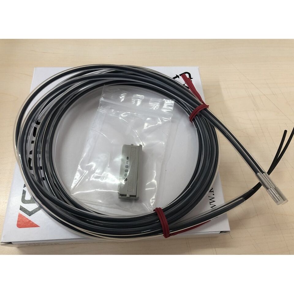 New Keyence FU96 Fiber Optic Sensor - KEYENCE