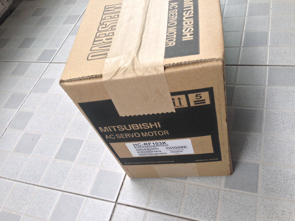 new 1PC Mitsubishi HC-RF103K SERVO MOTOR In Box ping - MITSUBISHI