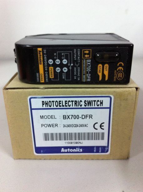 new Autonics BX700-DFR Photoelectric Sensor  One BX700DFR