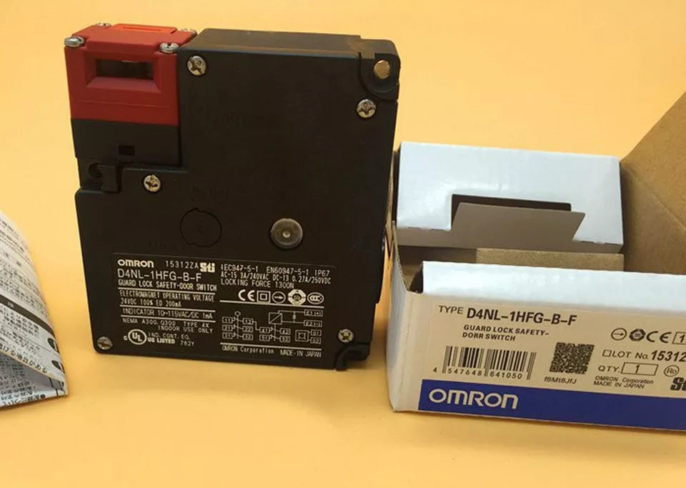 OMRON Safety Door Switch D4NL-1HFG-B-F - OMRON