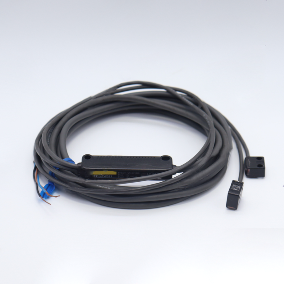 new Omron EE-SPW321 Photoelectric Switch Sensor One EESPW321 - OMRON