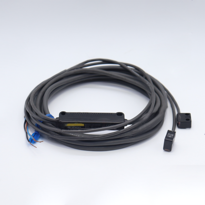 new Omron EE-SPW321 Photoelectric Switch Sensor One EESPW321 - OMRON