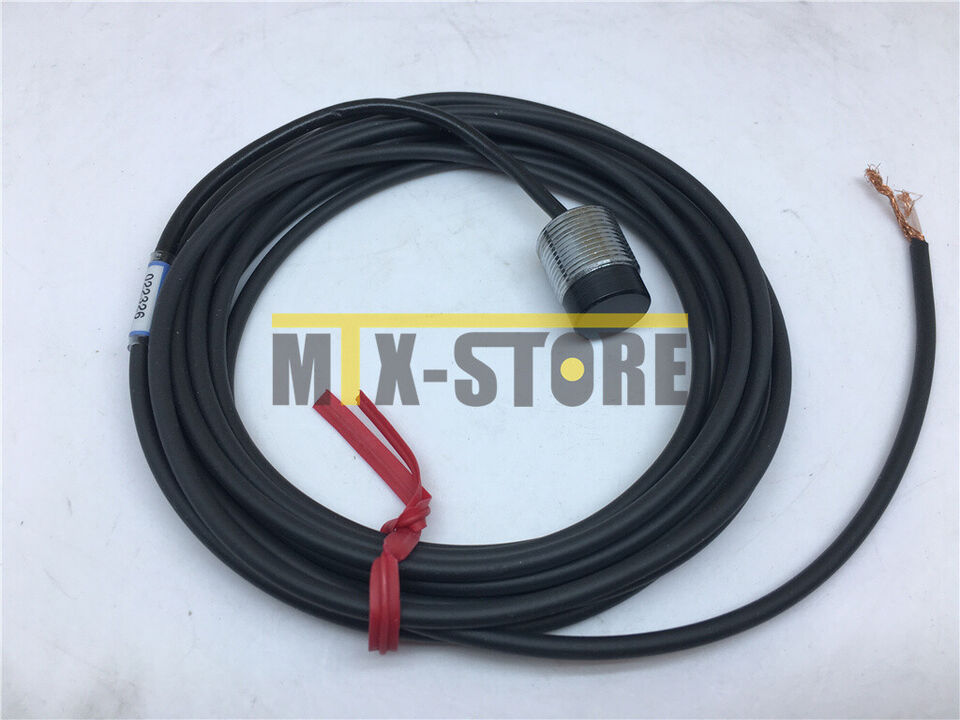 New Keyence EX-416V Sensor in Box - KEYENCE