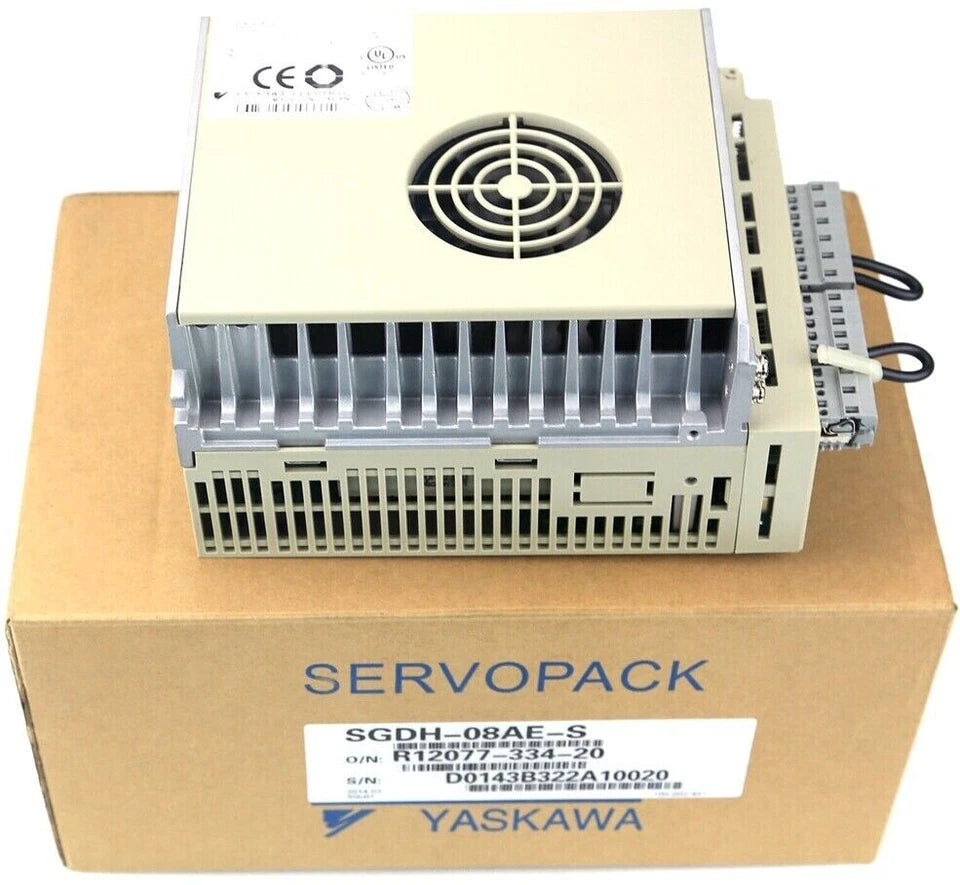 new 1PC YASKAWA SGDH-08AE-S Servo Driver SGDH08AES In Box ping