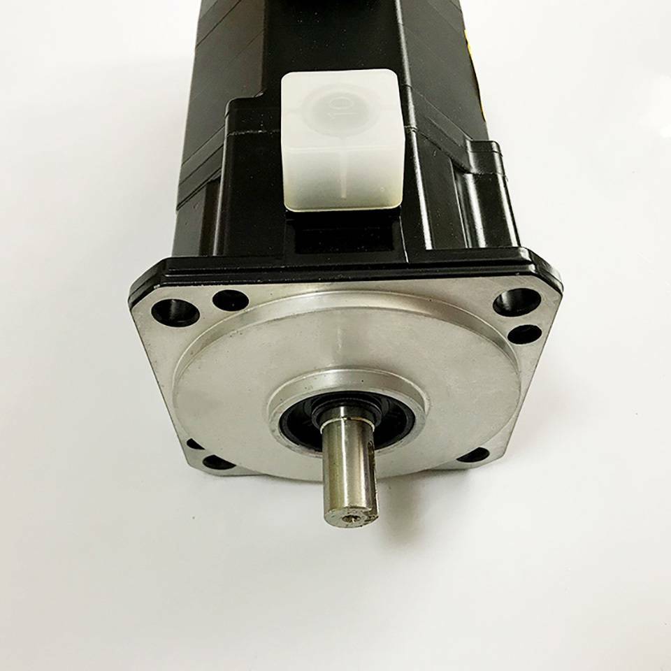 new 1PC FANUC A06B-0032-B175#0008 Servo Motor In Box ping - FANUC
