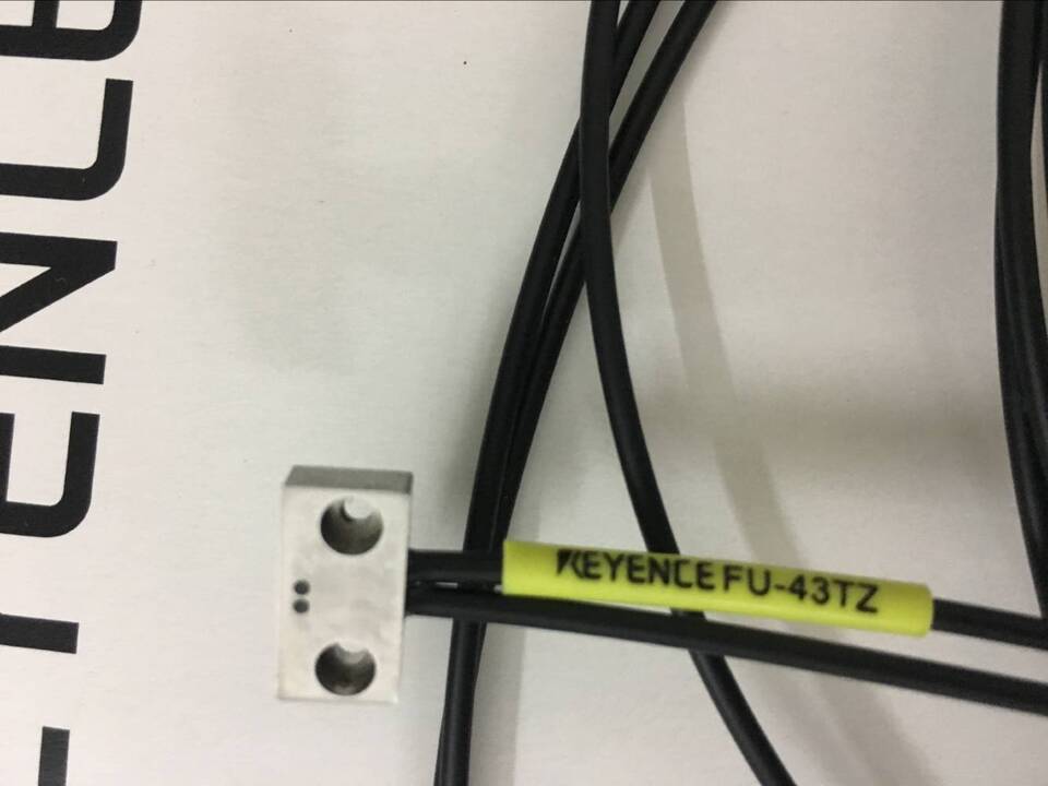 1-Piece Keyence FU-43TZ Fiber Optic Sensor with Built-in Sensor - KEYENCE